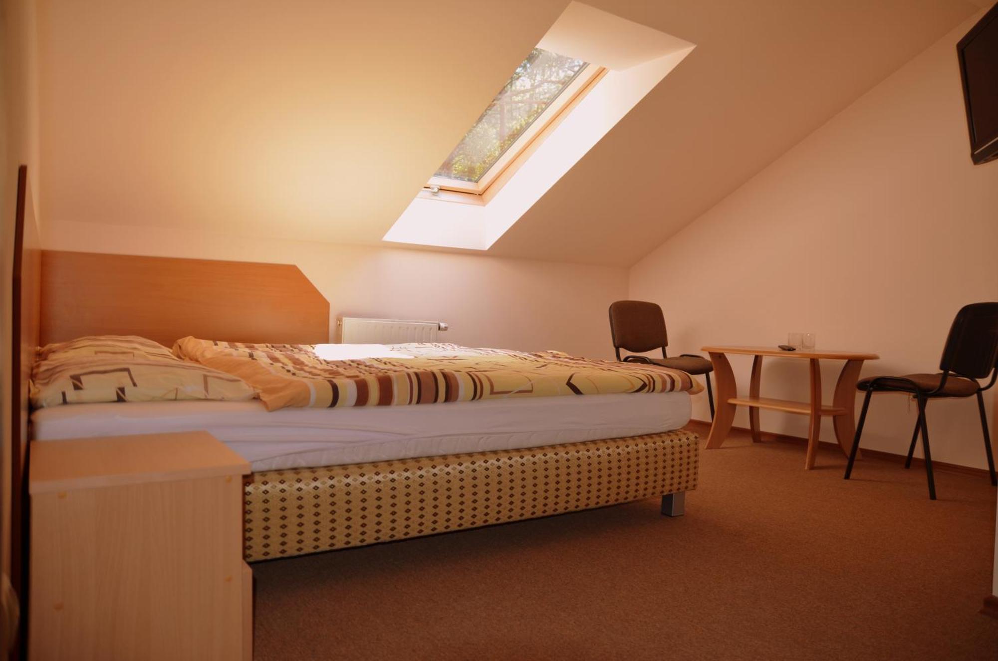 Lesny Zakatek Bed & Breakfast Smardzewice Luaran gambar